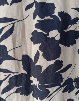 Falda larga Shein floral beige y azul Talla XL