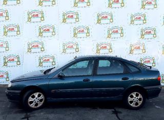 Renault 7700105985 centralita motor laguna 1055255