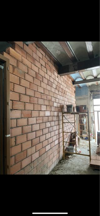 CONSTRUCCION Y REFORMAS