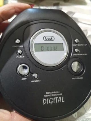 Lettore CD Portatile Trevi Nero