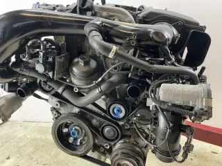 Motor Mercedes C180 Completo