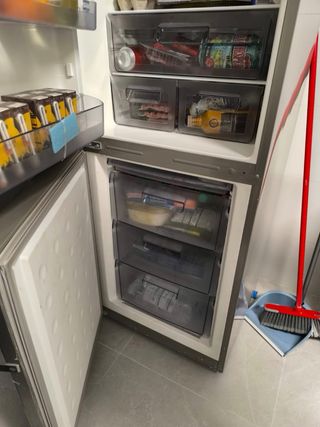 Nevera Combi White-Westinghouse Inox | 2 motores