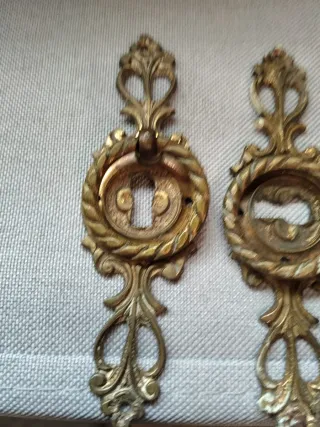 Tirador bronce vintage bocallave embellecedor