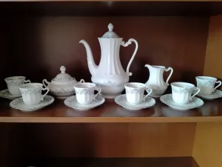 JUEGO DE CAFE PORCELANA CAPEANS COMPLETO NUEVO