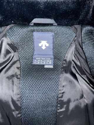 Chaqueta Descente Negra Nueva con Etiqueta