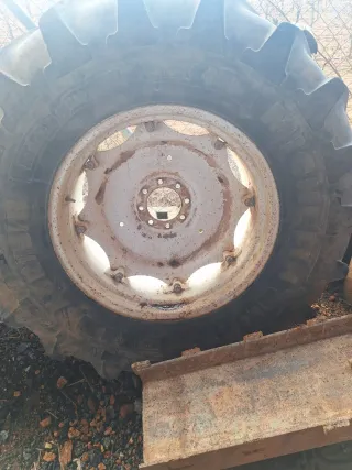 Ruedas New Holland / Fiat