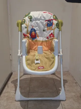 Trona para bebé Piku Le falta las correas