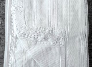Colcha cama 135-150 blanca (A ESTRENAR)