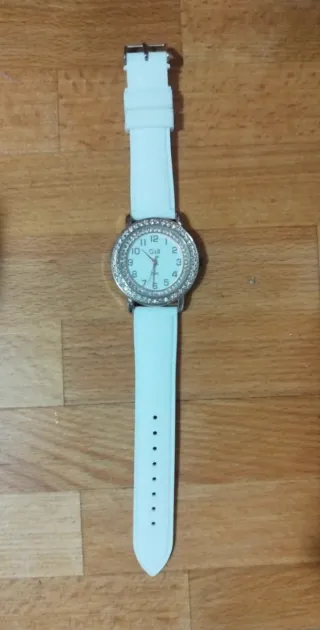 Reloj B&G Blanco con Bisel Brillante