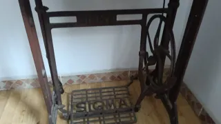 Máquina de coser antigua Sigma
