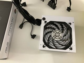 Fuente Alimentación Mars Gaming 850W Blanca