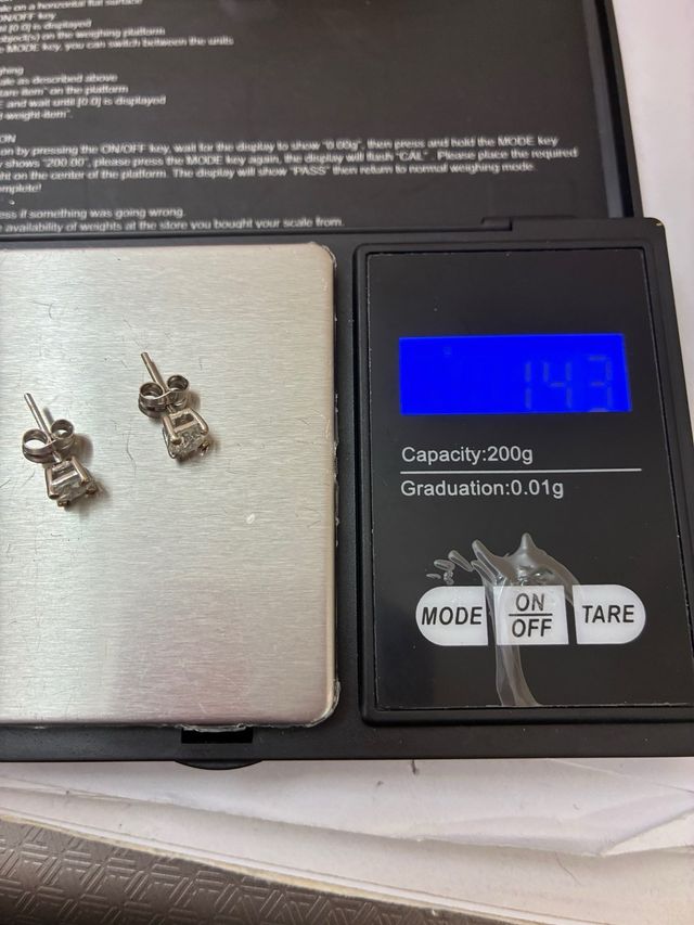 Pendientes Oro 18k Diamantes Naturales 1,09 Ct