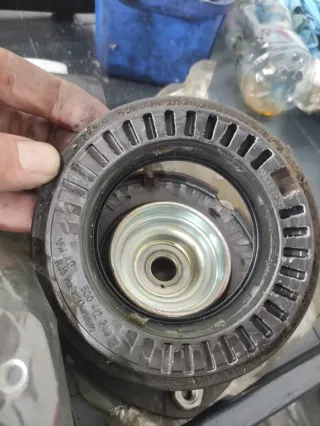 Amortiguadores y copelas VW Passat B8