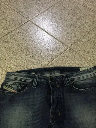 Jeans Diesel Taglia M uomo