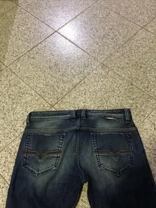 Jeans Diesel Taglia M uomo