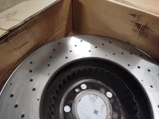 Discos Freno Delanteros Mercedes E43 AMG W213