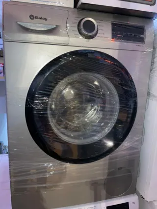 Lavadora Carga Frontal 7kg ExtraSilencio