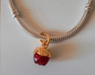 Charm Pandora Mela Avvelenata Oro Rosso