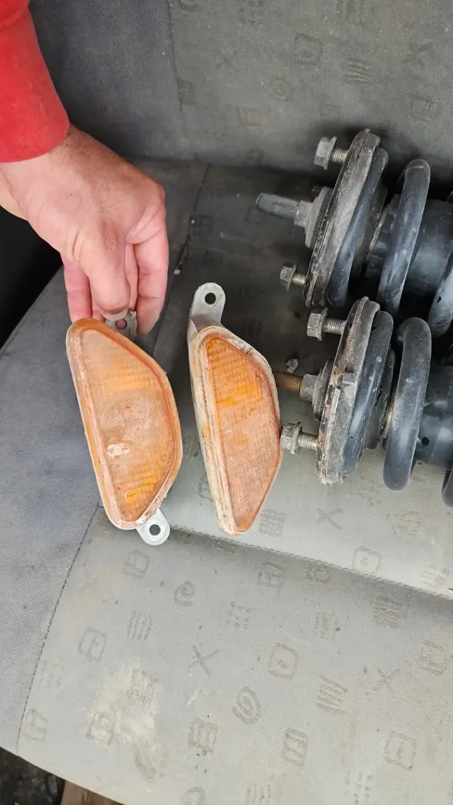 intermitente izquierdo y derecho  fiat barchetta