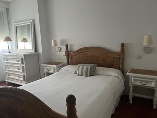 Conjunto dormitorio matrimonio madera