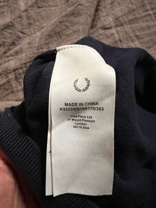 Jersey Fred Perry Negro