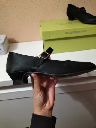 Zapatos de fallera T.36