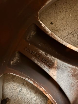 Llantas doble medida Originales Mercedes 16