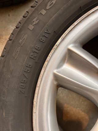 Llantas doble medida Originales Mercedes 16