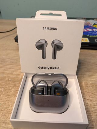 Samsung Galaxy Buds 3 Gris Nuevos