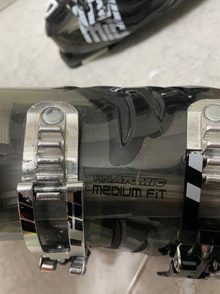 Scarponi sci Atomic m