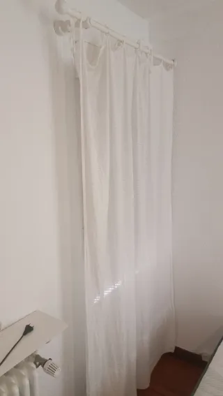 Barra per tende con tendina