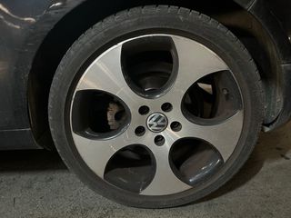 REACONDICIONADO Y PINTADO PROFESIONAL DE LLANTAS