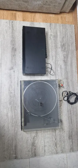 Pack Sanyo Tocadiscos + Radio (Piezas)