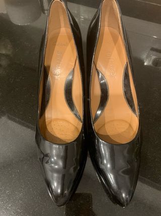 Zapatos de tacón negros Schuessler