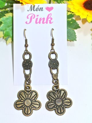 Pendientes vintage largos color oro antiguo