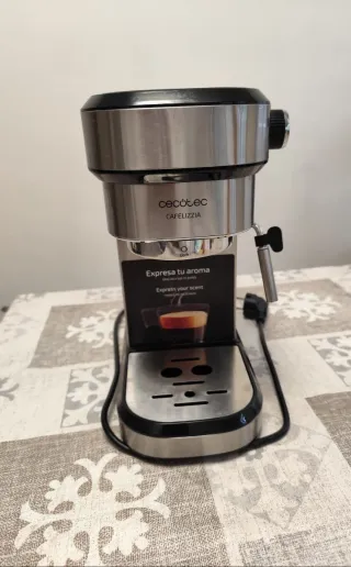 Cafelizzia 2000 Steel + Molinillo (Pack)