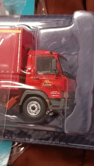 Camión Iveco turbo Zeta Estrella Damm