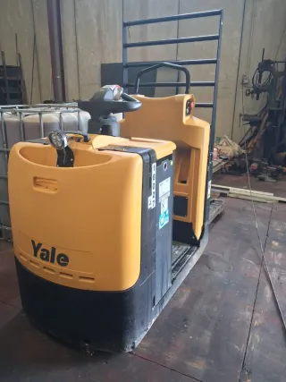 Transpaleta recogepedidos Yale