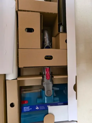 Dyson V15s detect submarine