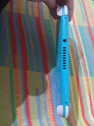 Nintendo Switch Lite Turquesa + Animal Crossing