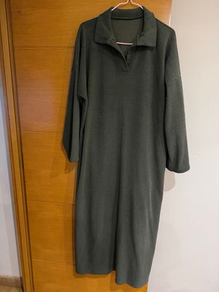 muy bonito el vestido de pana