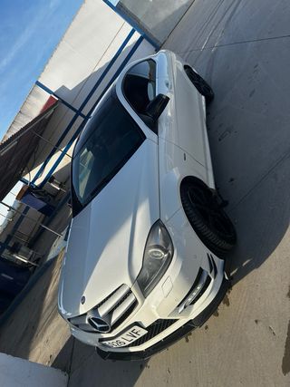 Mercedes-Benz Clase C 2012