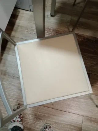 Mesa de cocina extensible cristal y metal