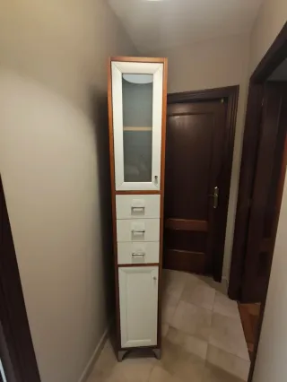 Mueble de baño madera y cristal