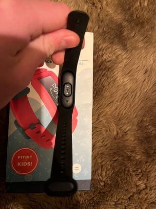 Fitbit Ace 2 + 17 fundas + Cargador