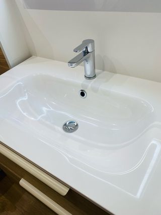 Mueble baño Roca madera y metal