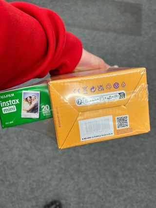 Cámara Fujifilm Instax Mini 12 Lila