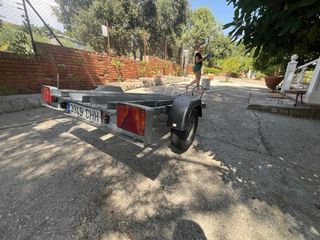 Alquiler de Carro para Moto - 3 carriles  15 euros