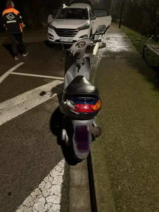 Peugeot Vivacity Scooter NEGOCIABLE