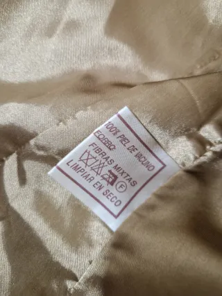 Chaqueta de cuero beige